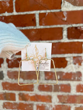 Load image into Gallery viewer, Sadie Earrings - $30