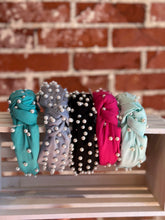 Load image into Gallery viewer, Mini Pearl Studded Headband