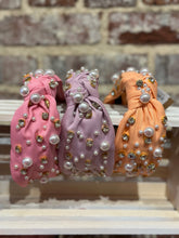 Load image into Gallery viewer, Pearls And Jewels Headband