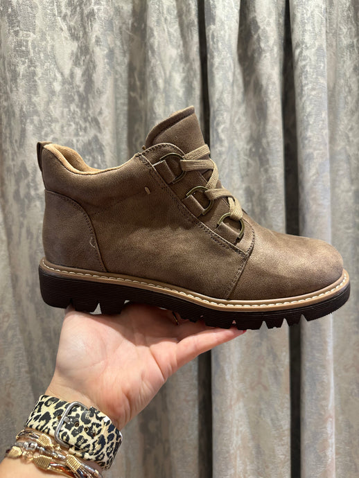 Campfire Boots