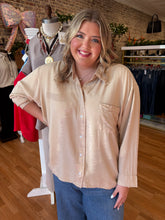 Load image into Gallery viewer, The Classic Chambray Top