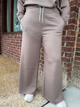 Load image into Gallery viewer, Stay-In Pant