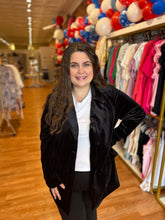 Load image into Gallery viewer, Diva At Heart Blazer